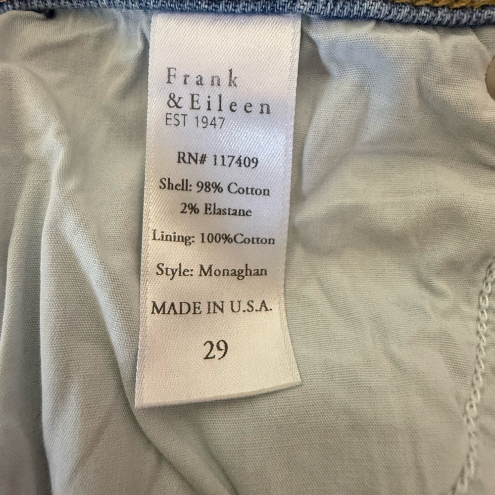 Frank & Eileen Monaghan High Rise Mom Jeans in Medium Wash
Size 29 - Picture 11 of 14